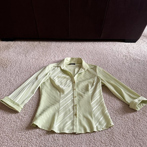 Neon green y2k button down shirt - Picture 3 of 7